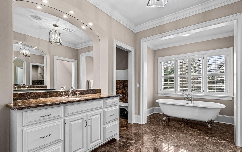 A Spectacular Devon Estate with Opulent Amenities Listed at 3.895 Million in Pennsylvania 42