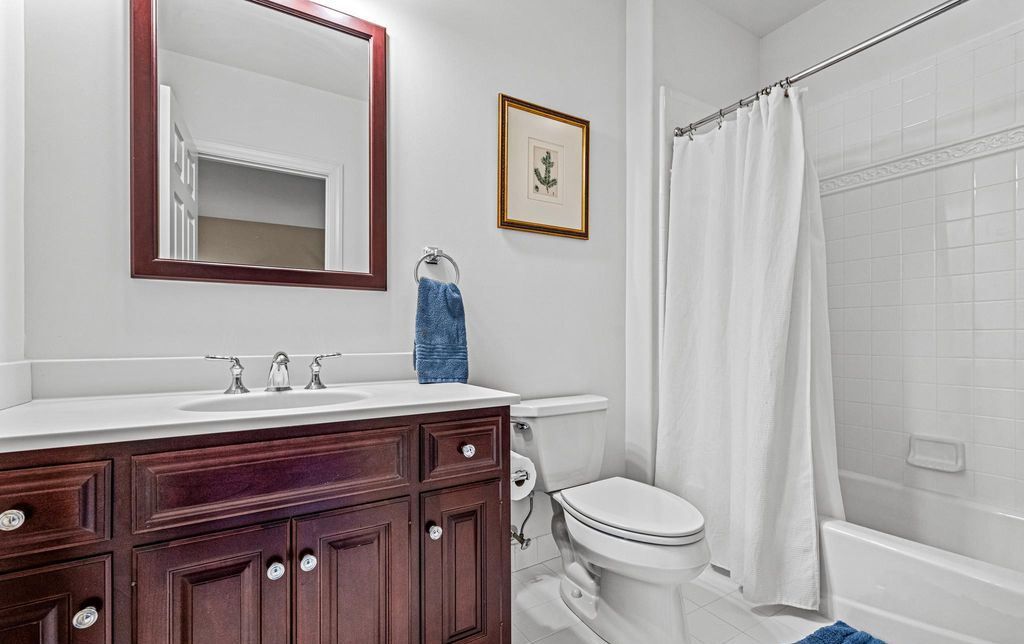 A Spectacular Devon Estate with Opulent Amenities Listed at 3.895 Million in Pennsylvania 44