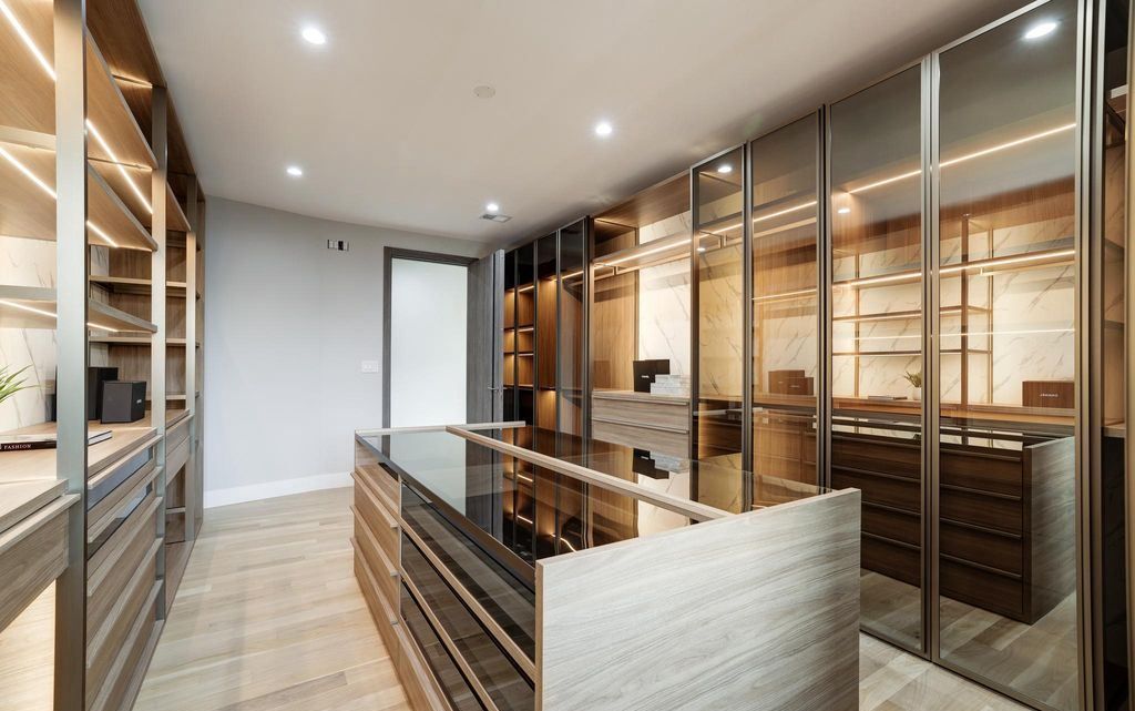 Architectural Gem in McLean Boasts Modern Majesty Seeks New Owner at 4.8 Million 46