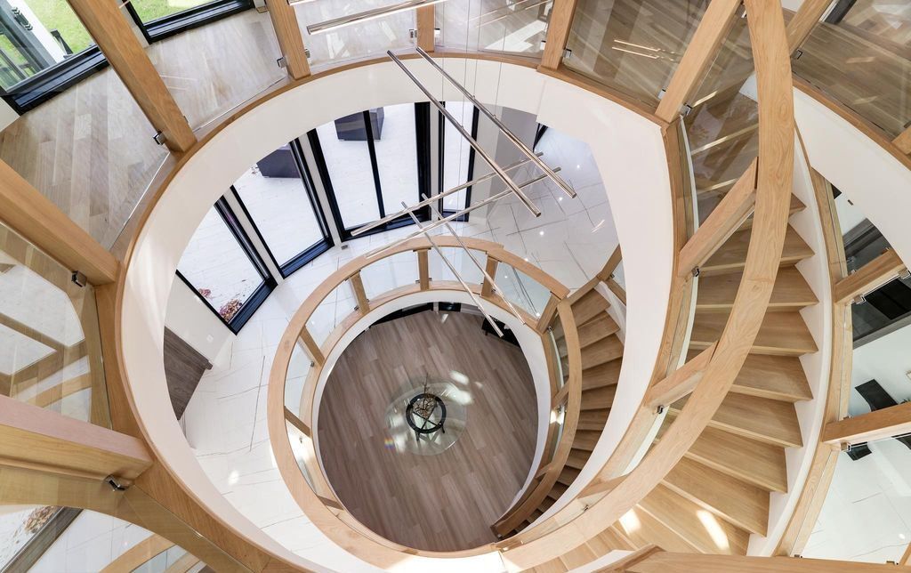 Architectural Gem in McLean Boasts Modern Majesty Seeks New Owner at 4.8 Million 51