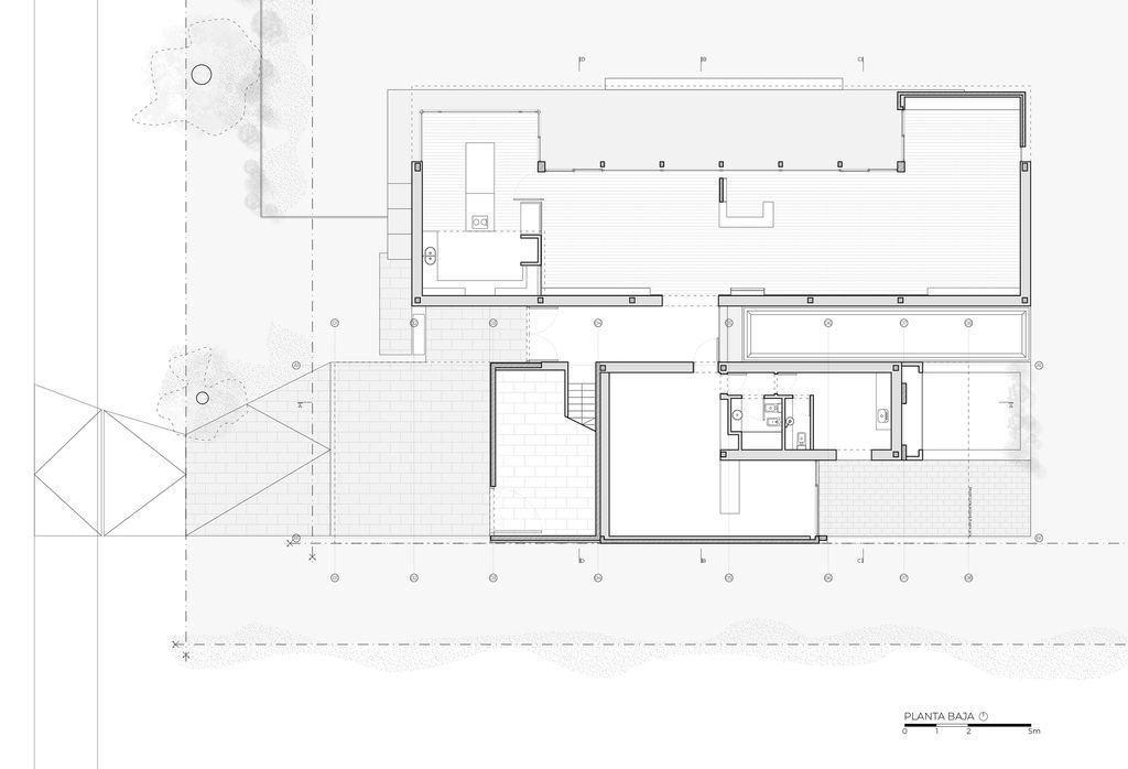 CR House, architectural dialogue with elegance purpose by Estudio Aloras