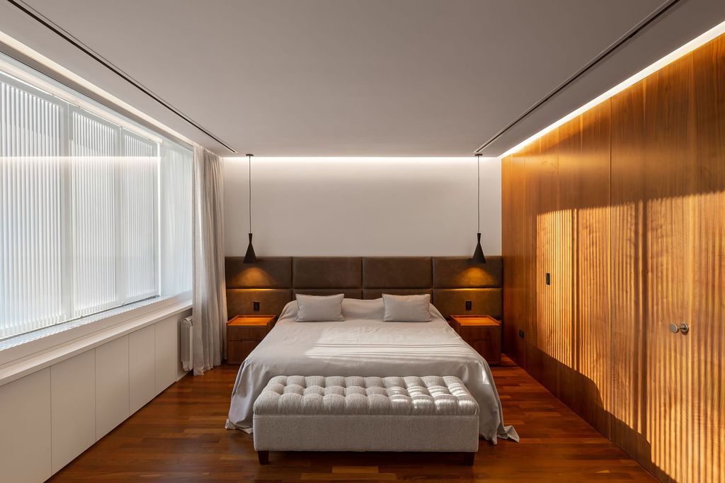 CR House, architectural dialogue with elegance purpose by Estudio Aloras