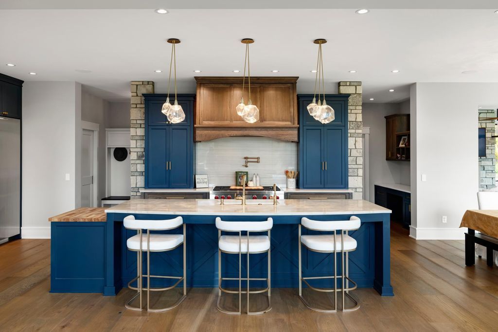 Charles Cudds Masterpiece Hits the Market in Excelsior Minnesota at 2.695 Million 46 3