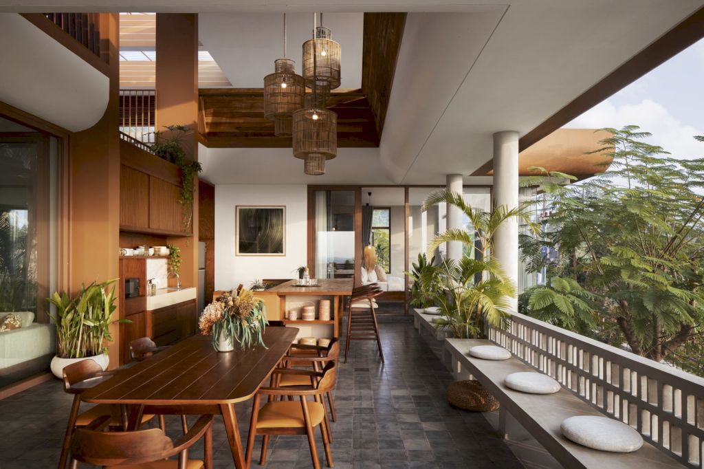 Damnak Soriya House, tranquility & sustainability by Re Edge Architecture