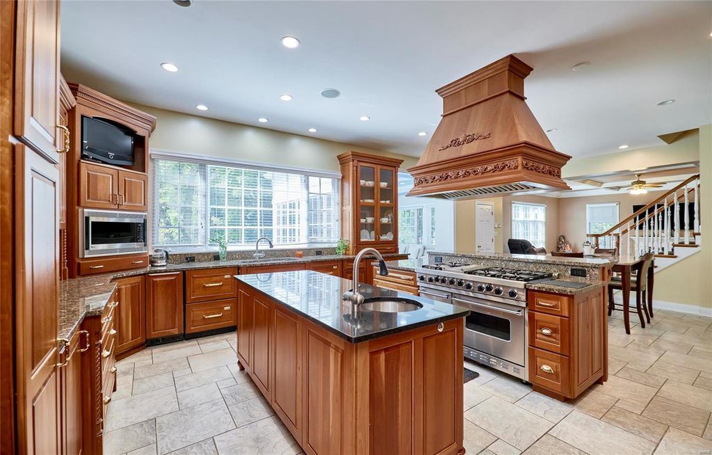 Elite Entertainment and Cozy Comfort St. Louis Missouri Home on the Market for 3.25 Million 19