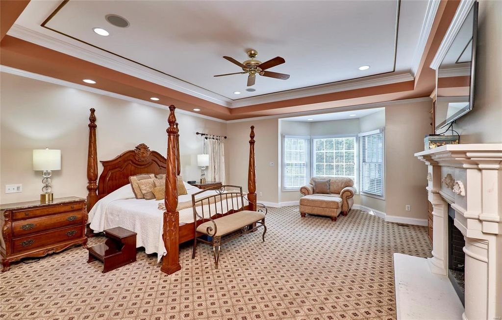 Elite Entertainment and Cozy Comfort St. Louis Missouri Home on the Market for 3.25 Million 24