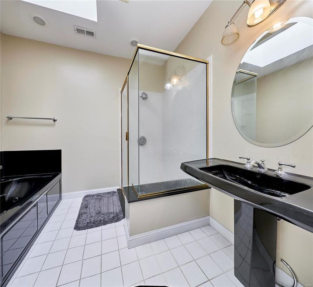 Elite Entertainment and Cozy Comfort St. Louis Missouri Home on the Market for 3.25 Million 37