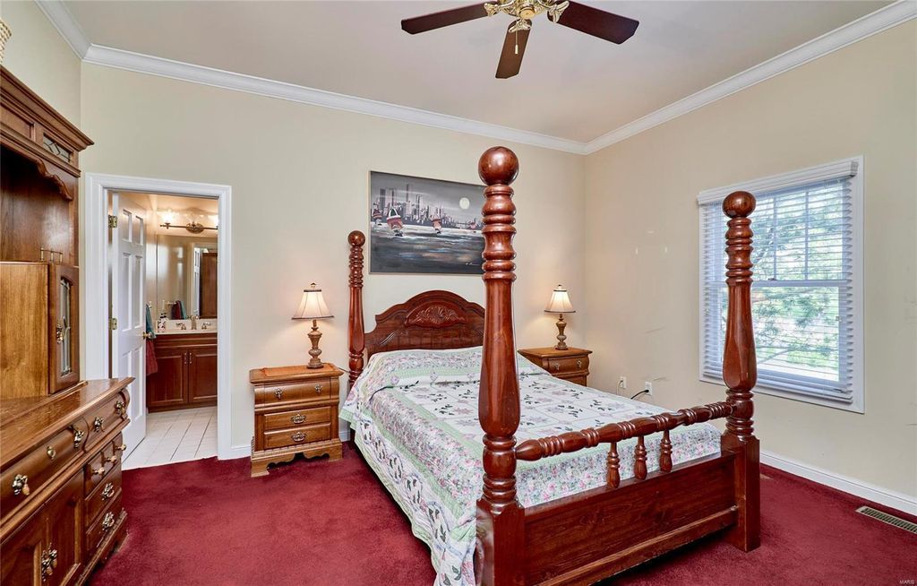Elite Entertainment and Cozy Comfort St. Louis Missouri Home on the Market for 3.25 Million 40