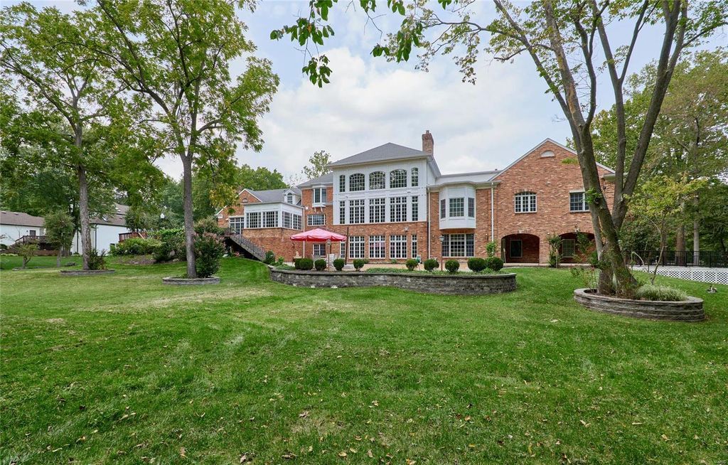 Elite Entertainment and Cozy Comfort St. Louis Missouri Home on the Market for 3.25 Million 56