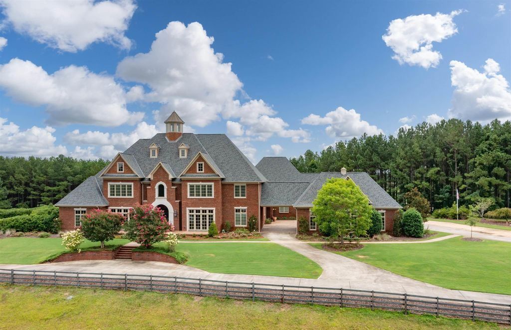 Enchanting Equestrian Retreat Gated 20 Acre Estate in Chelsea Alabama for 2299900 1