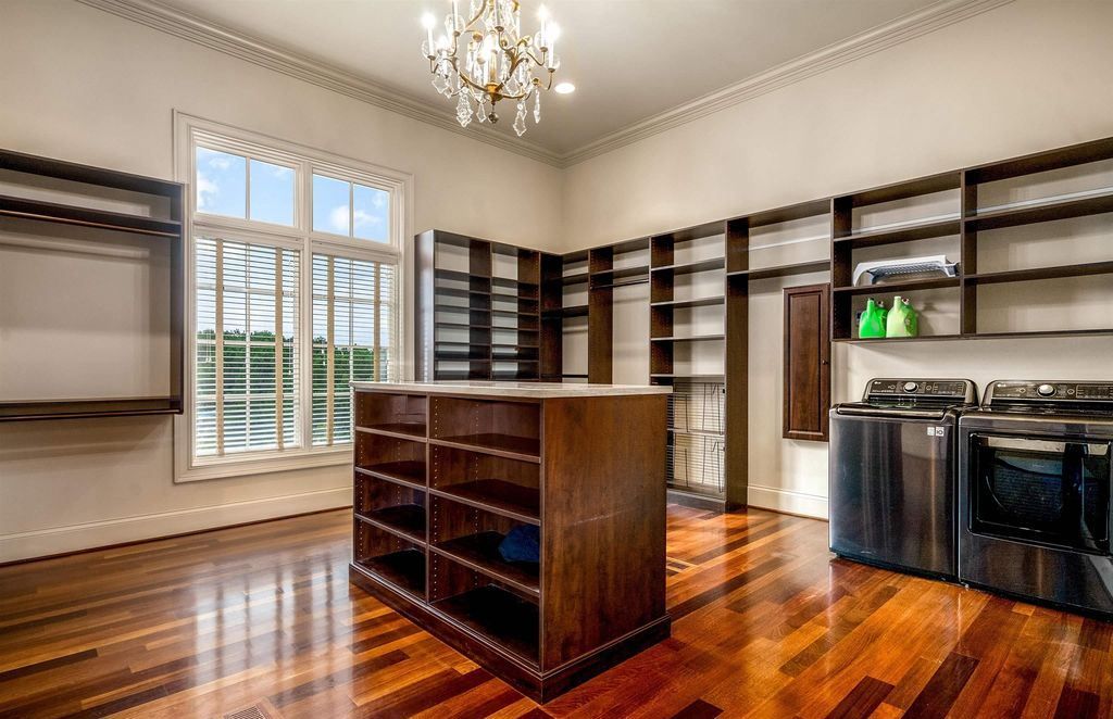 Enchanting Equestrian Retreat Gated 20 Acre Estate in Chelsea Alabama for 2299900 36