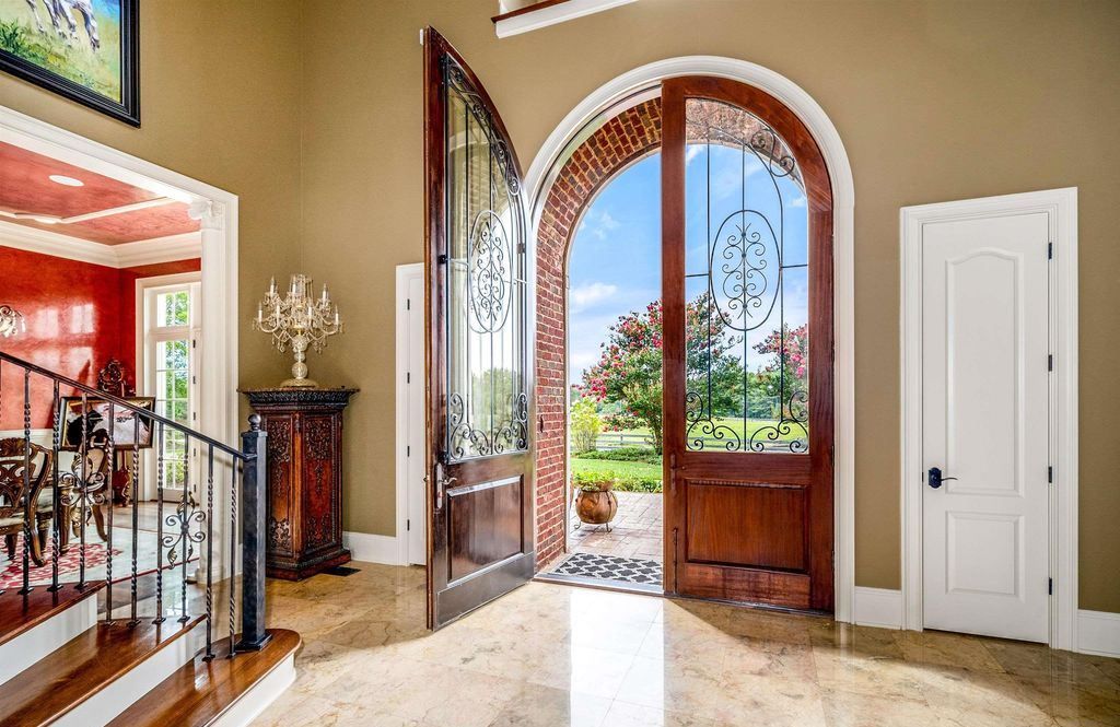 Enchanting Equestrian Retreat Gated 20 Acre Estate in Chelsea Alabama for 2299900 5