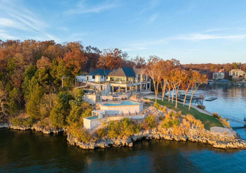 Exclusive Point Estate at the Lake of the Ozarks Missouri Offered at 3.995 Million 1
