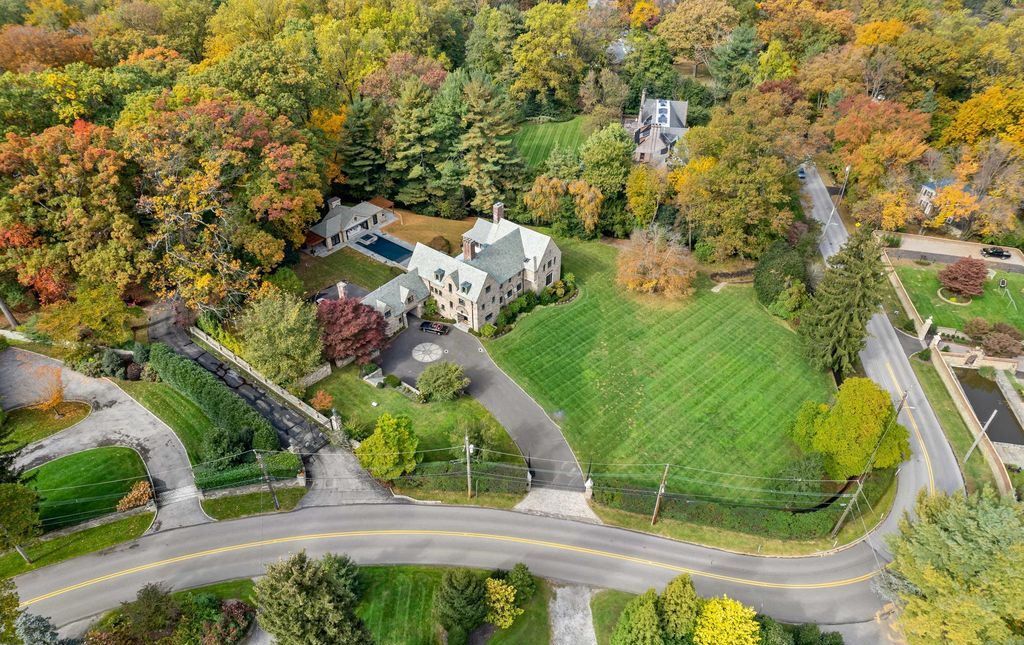 Exquisite English Country Estate with State of the Art Upgrades in Pennsylvania for 4.5 Million 50