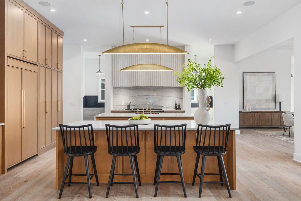 Exquisite Residence A Symphony of Luxury and Elegance in Brentwood Tennessee Offered at 4999994 11