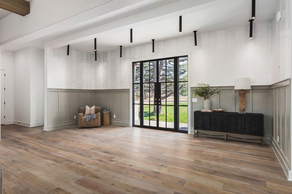 Exquisite Residence A Symphony of Luxury and Elegance in Brentwood Tennessee Offered at 4999994 19