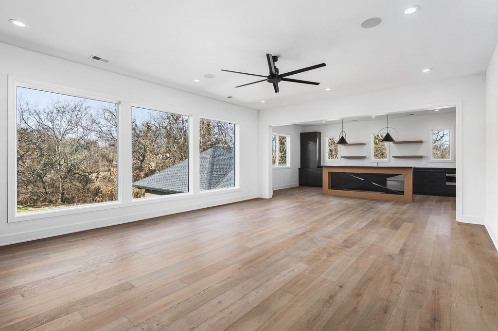 Exquisite Residence A Symphony of Luxury and Elegance in Brentwood Tennessee Offered at 4999994 43