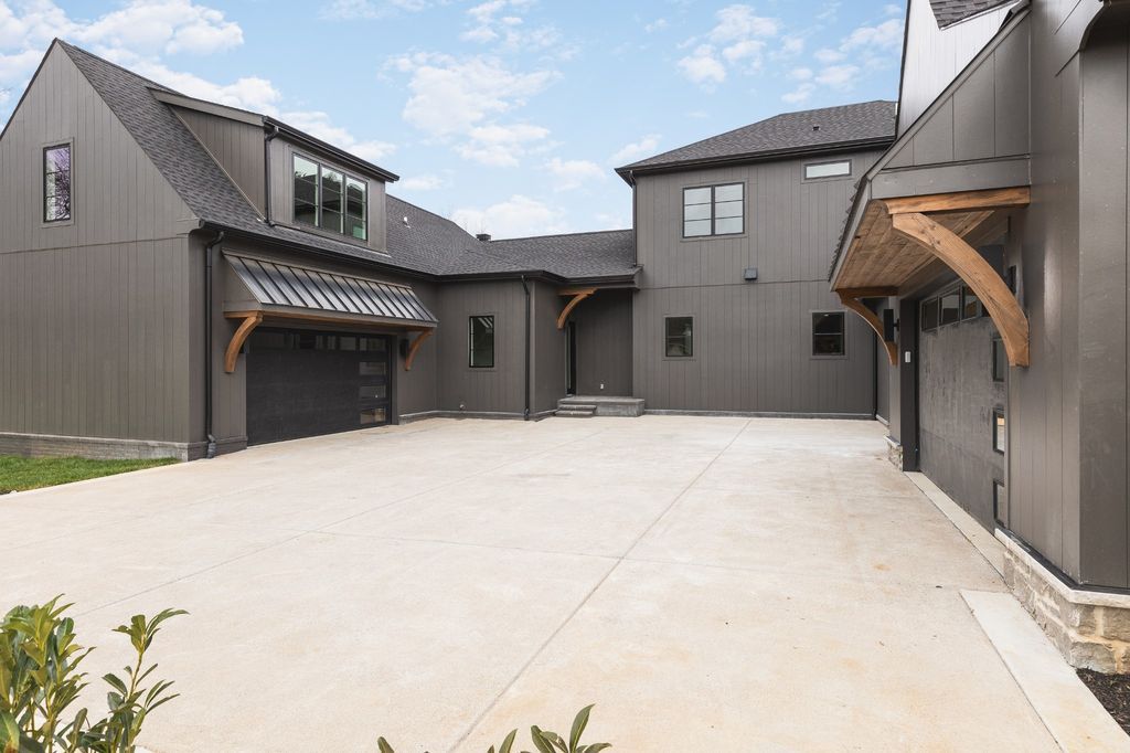 Exquisite Residence A Symphony of Luxury and Elegance in Brentwood Tennessee Offered at 4999994 53