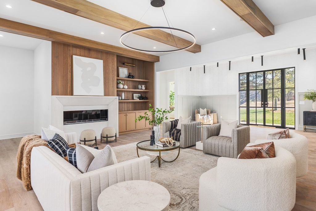 Exquisite Residence A Symphony of Luxury and Elegance in Brentwood Tennessee Offered at 4999994 8