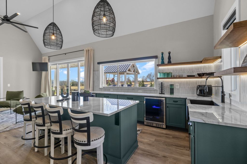 Gorgeous 2 Acre Estate with Private Gated Entrance in Tennessee Offered at 3.2 Million 36