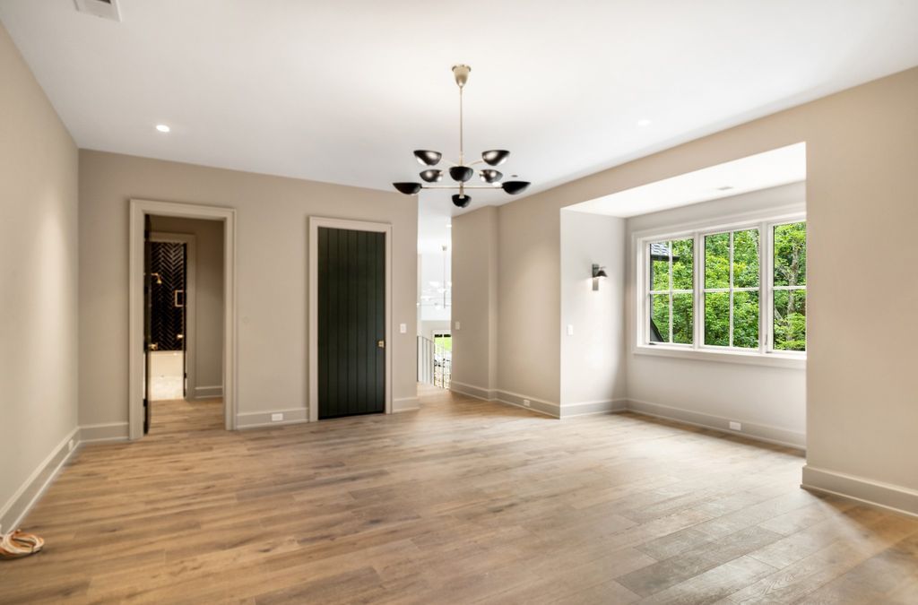 Impeccable 2 Acre Estate in the Scenic Hills of Forest Hills Nashville Asking 9999999 29