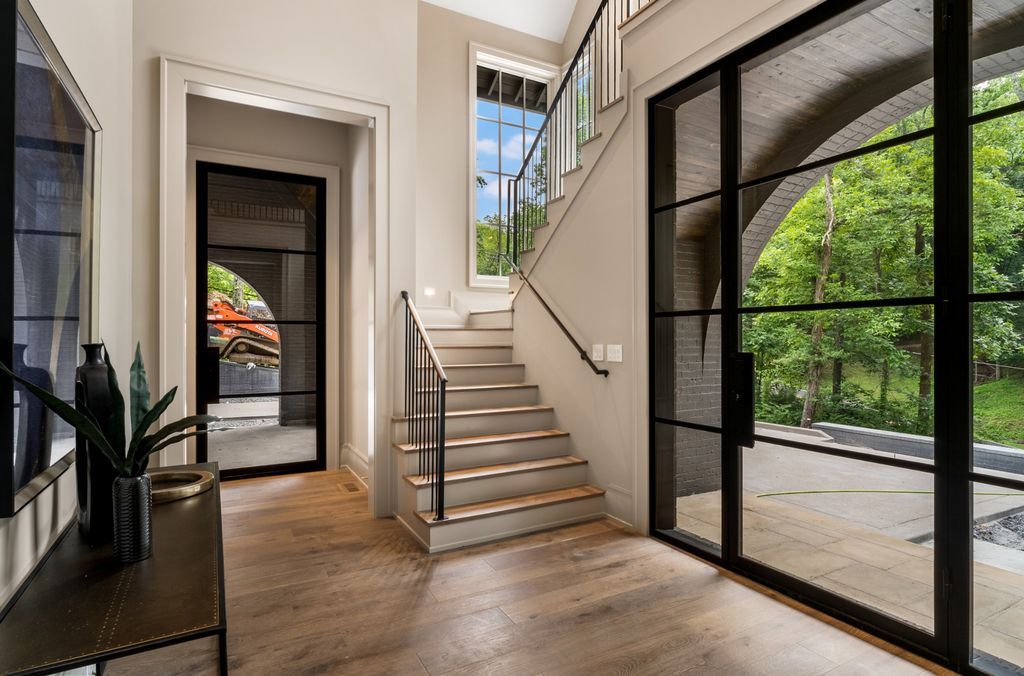 Impeccable 2 Acre Estate in the Scenic Hills of Forest Hills Nashville Asking 9999999 3