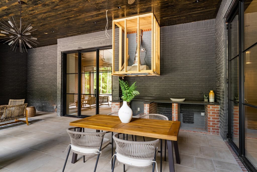Impeccable 2 Acre Estate in the Scenic Hills of Forest Hills Nashville Asking 9999999 44