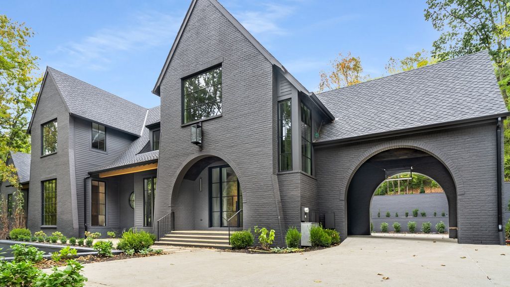 Impeccable 2 Acre Estate in the Scenic Hills of Forest Hills Nashville Asking 9999999 46