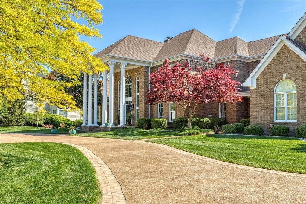 John Porta Built Georgian Colonial in St. Louis Missouri A Timeless Elegance Asking 2395 Million 10