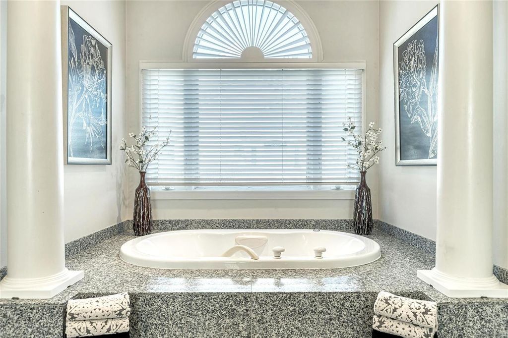 John Porta Built Georgian Colonial in St. Louis Missouri A Timeless Elegance Asking 2395 Million 37 1