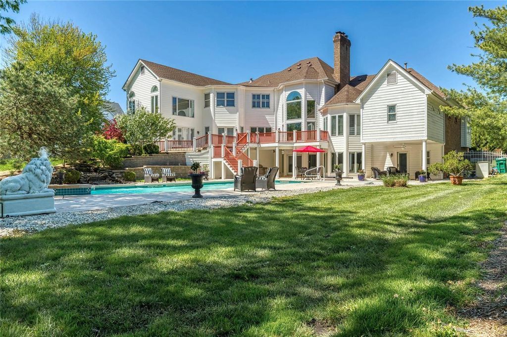 John Porta Built Georgian Colonial in St. Louis Missouri A Timeless Elegance Asking 2395 Million 4 1