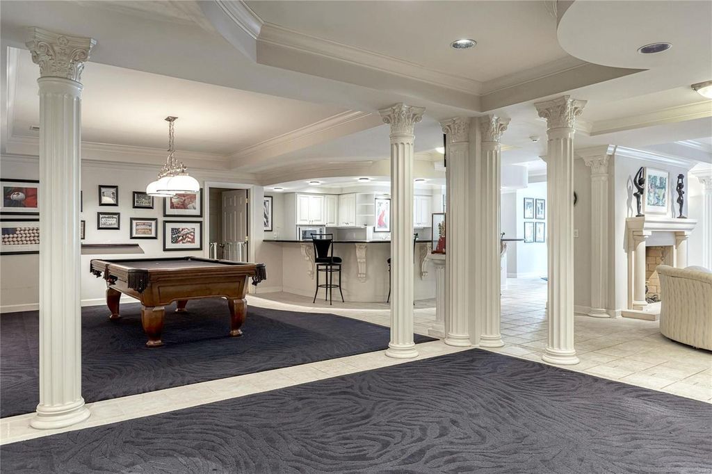 John Porta Built Georgian Colonial in St. Louis Missouri A Timeless Elegance Asking 2395 Million 43 1
