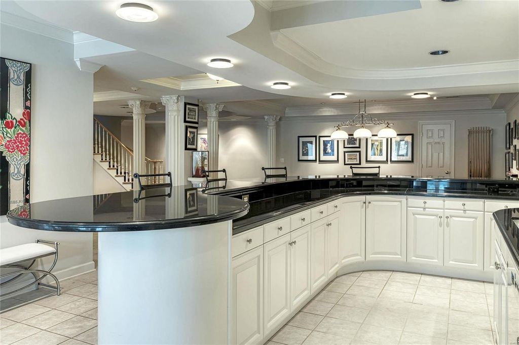 John Porta Built Georgian Colonial in St. Louis Missouri A Timeless Elegance Asking 2395 Million 47