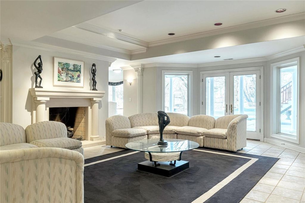 John Porta Built Georgian Colonial in St. Louis Missouri A Timeless Elegance Asking 2395 Million 49