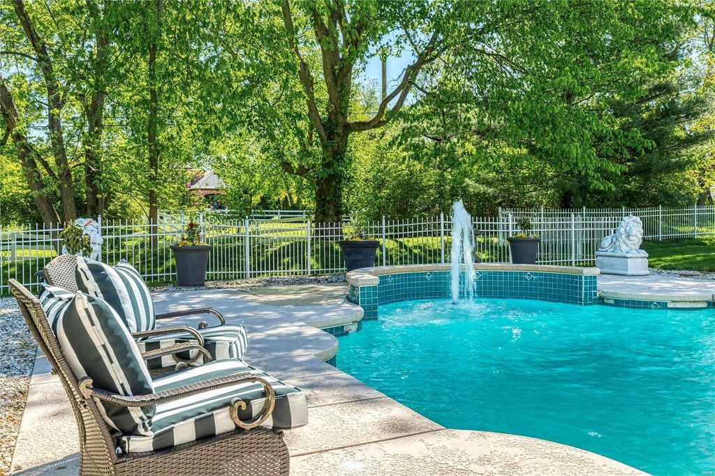 John Porta Built Georgian Colonial in St. Louis Missouri A Timeless Elegance Asking 2395 Million 7