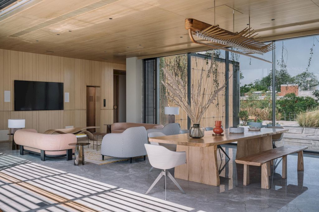Link House, Unconventional Luxury Unfolding by Openideas Architects