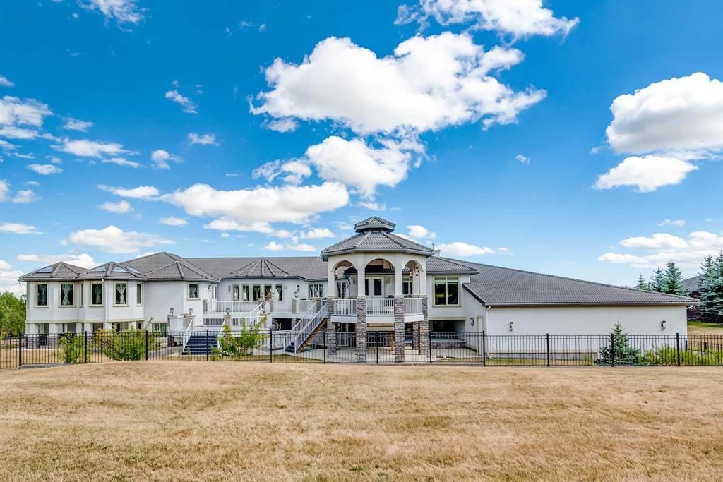 Luxurious Living Awe Inspiring Architectural Masterpiece in Alberta Canada Listed at C6888888 36