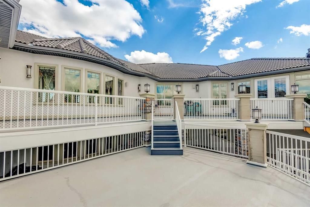 Luxurious Living Awe Inspiring Architectural Masterpiece in Alberta Canada Listed at C6888888 40