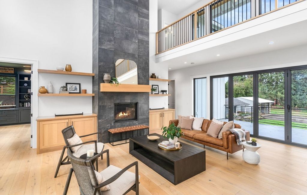 Luxurious Living in Oregon A Masterpiece of Excellence at 2.95 Million 37