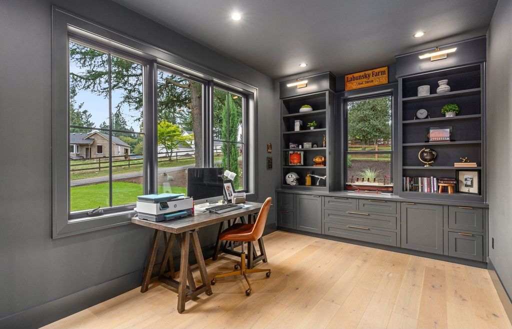 Luxurious Living in Oregon A Masterpiece of Excellence at 2.95 Million 38