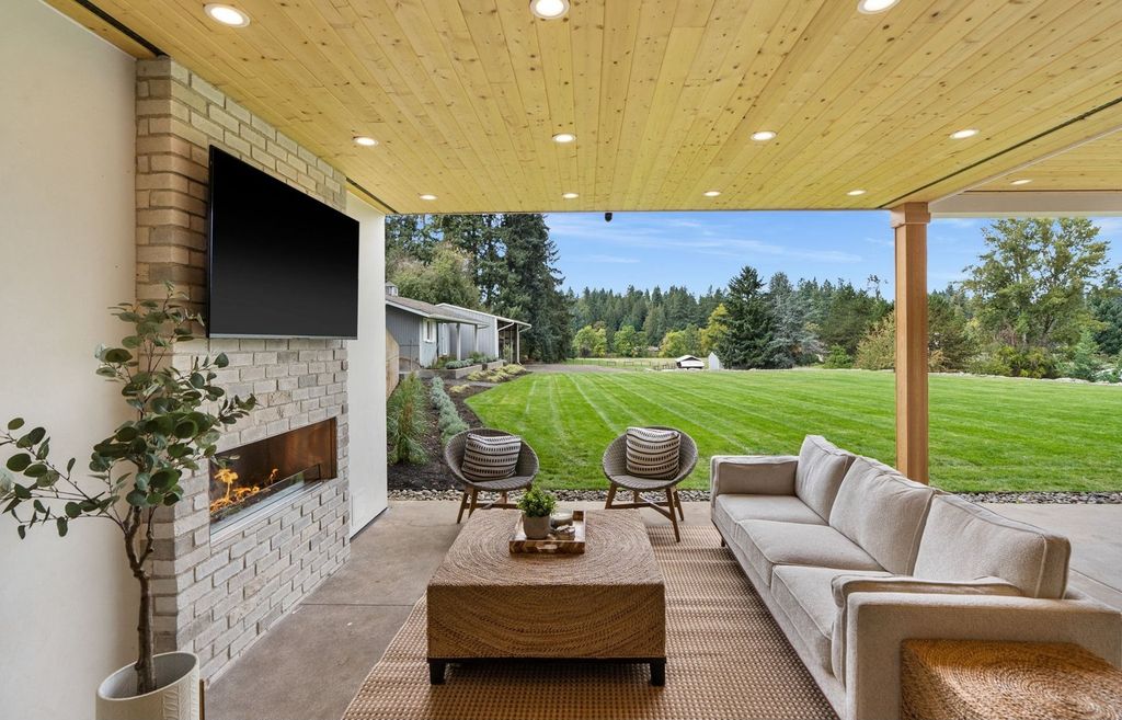 Luxurious Living in Oregon A Masterpiece of Excellence at 2.95 Million 4