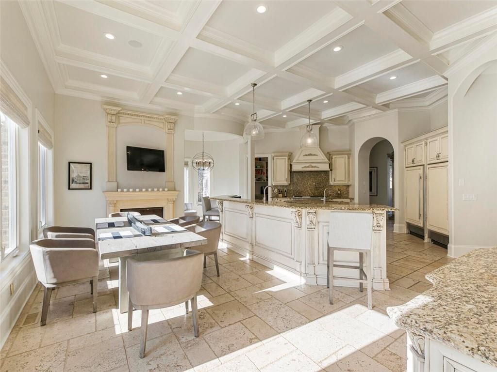 Mediterranean Oasis in Roswell Georgia An Artful Blend of Privacy and Versatility Listed at 4275 Million 21