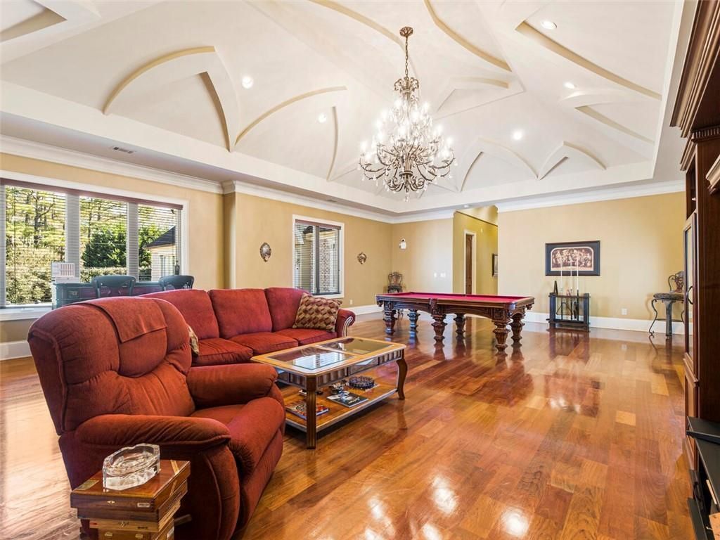 Mediterranean Oasis in Roswell Georgia An Artful Blend of Privacy and Versatility Listed at 4275 Million 43