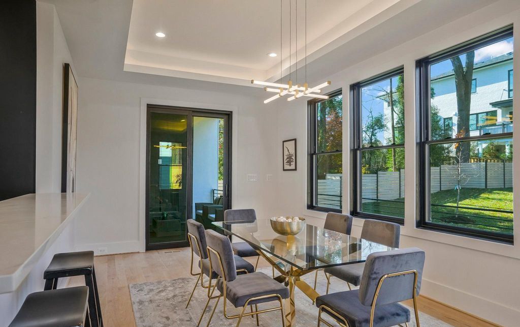 Modern Elegance Meets Open Spaces A Spectacular Prairie Style Home in McLean Offered at 4299999 10