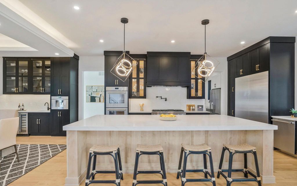 Modern Elegance Meets Open Spaces A Spectacular Prairie Style Home in McLean Offered at 4299999 14