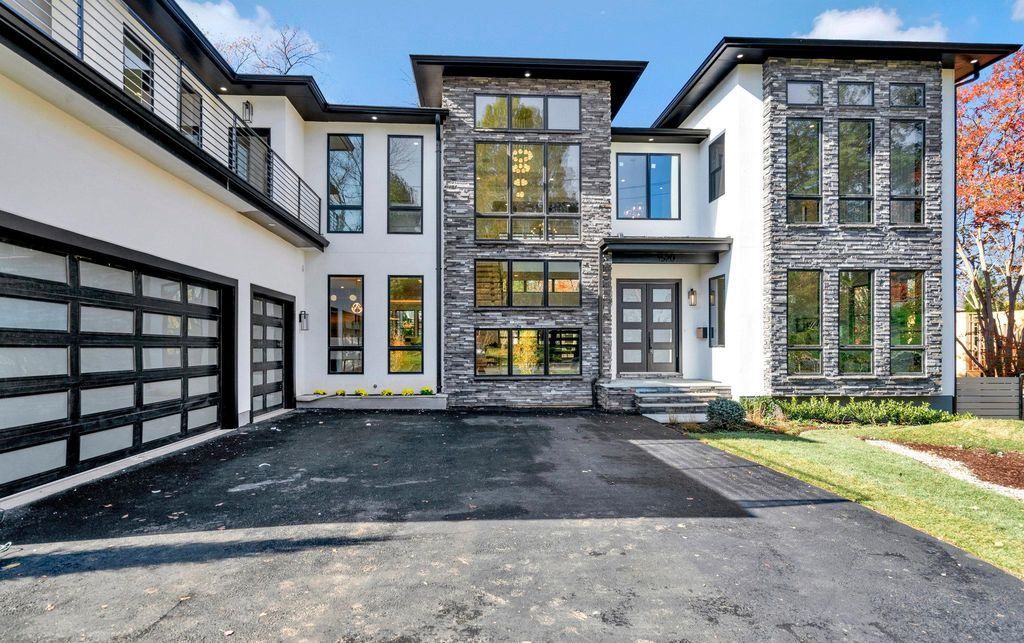 Modern Elegance Meets Open Spaces A Spectacular Prairie Style Home in McLean Offered at 4299999 2