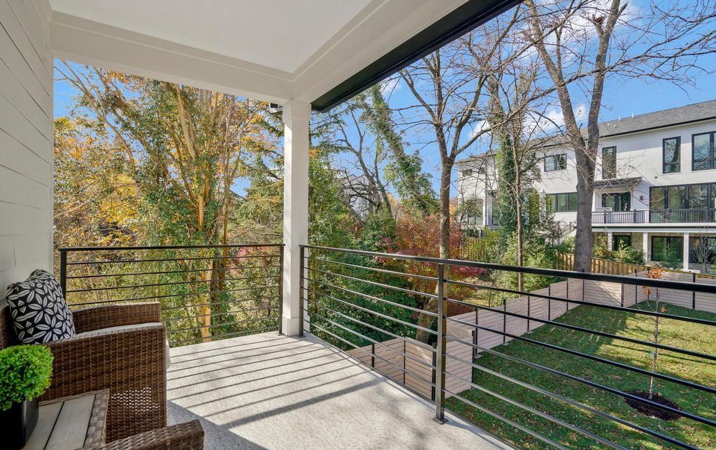 Modern Elegance Meets Open Spaces A Spectacular Prairie Style Home in McLean Offered at 4299999 44