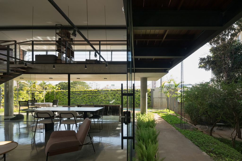 Montes Claros House in Brazil Elevated Elegance by Venta Arquitetos