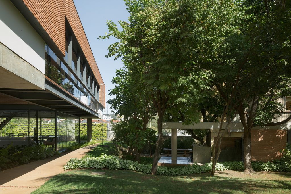 Montes Claros House in Brazil Elevated Elegance by Venta Arquitetos