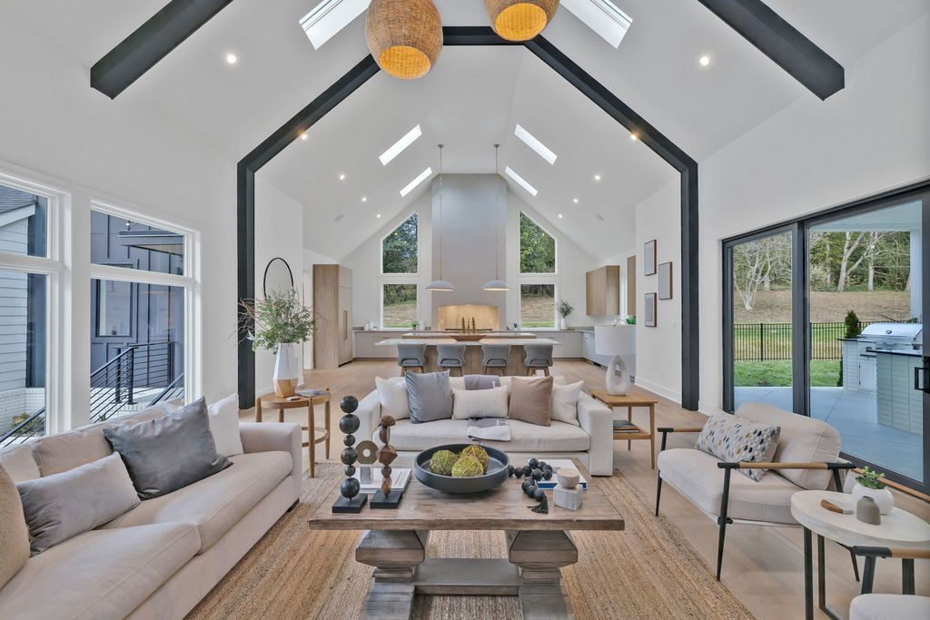 New Scandi Modern Construction by Province Builders Tennessee Listed at 5.25 Million 25